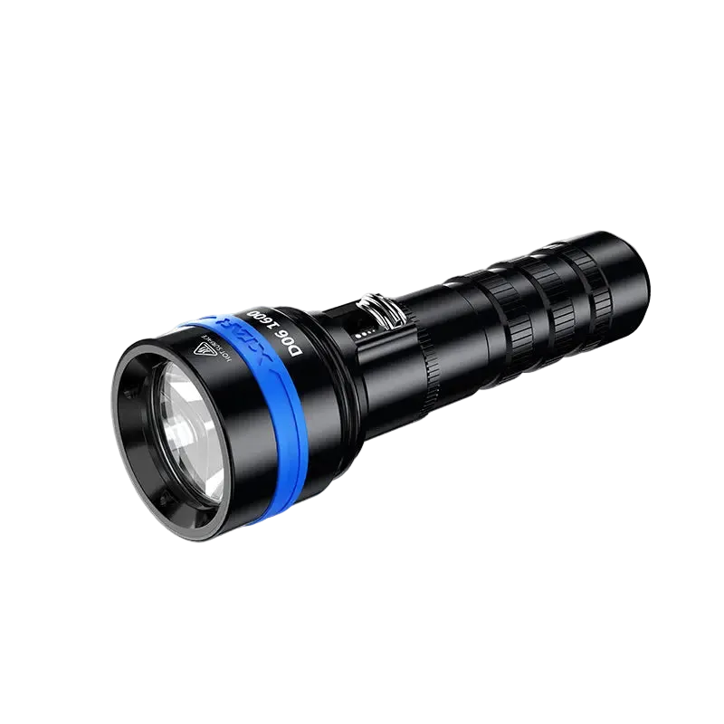 XTAR D06 – 1600 Lumens Professional Diving Flashlight
